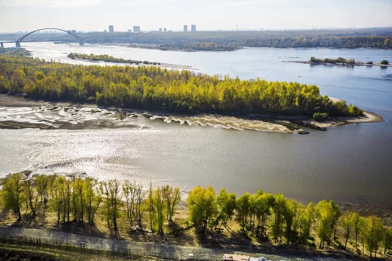 Уровень воды на Оби в Новосибирске сегодня и в районах